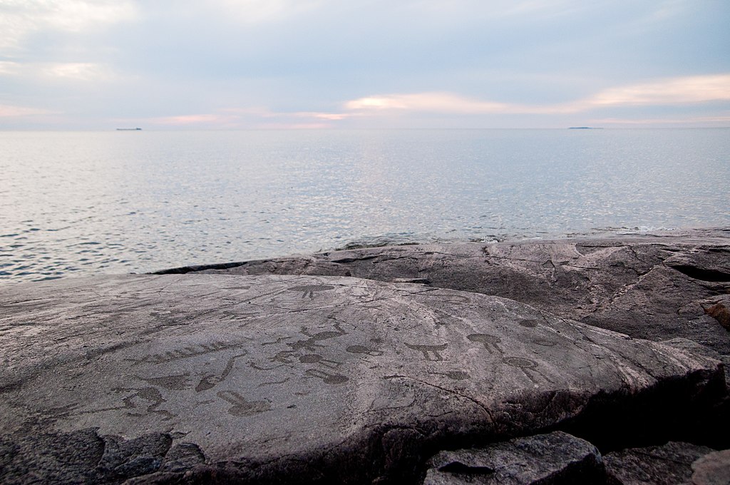 Петроглифы на Онежском озере
