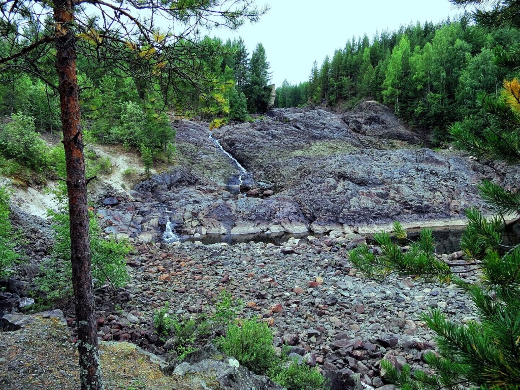 Вулкан Гирвас